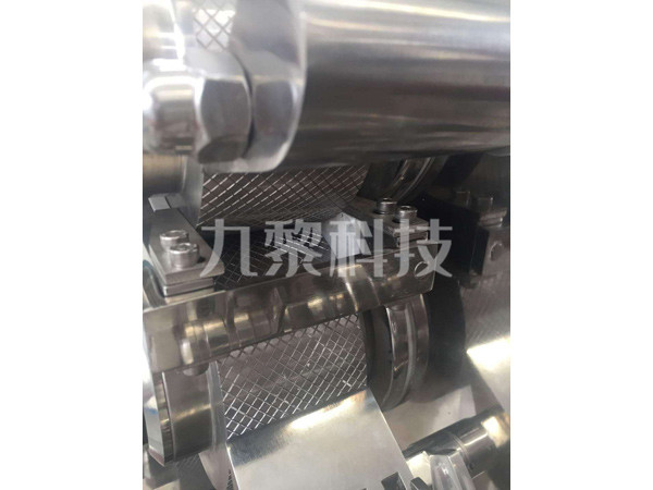 LG系列干法制粒机